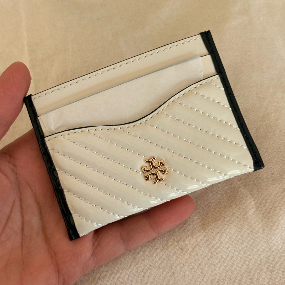 New tory burch Willa cardholder wallet in new ivory black trim leather wallet - Picture 2 of 5